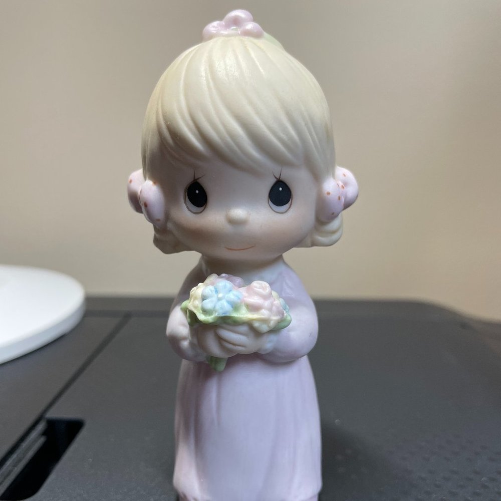 Precious Moments Bridesmaid Wedding Figurine 1983 Enesco E-2831